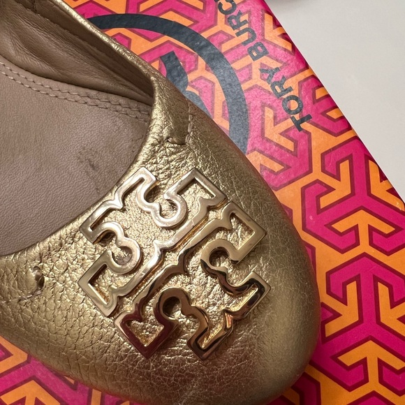 Tory Burch Gold Melinda Ballet Flats - Picture 12 of 13